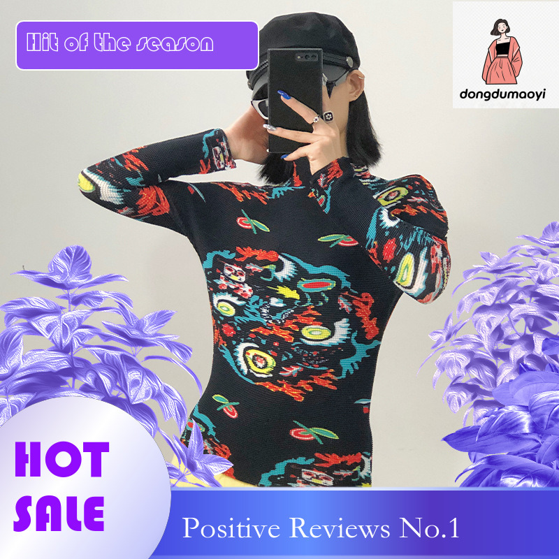 dongdumaoyi Miyake T-shirt base shirt 2024 Spring Autumn design high-end short sleeved new unique and chic printed pleated top