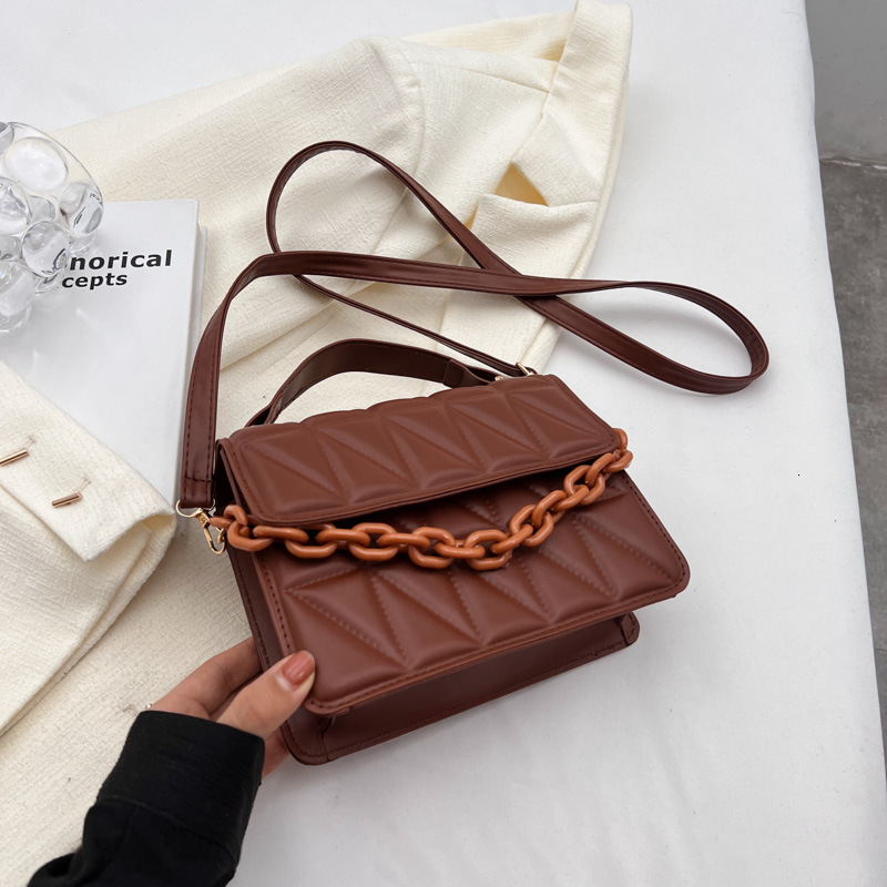 Free Delivery Designer Bag Women's Shoulder 2025 Trend Fashion Portable Small Square Simple Lingge Popular Crossbody Bag Luxury Bag