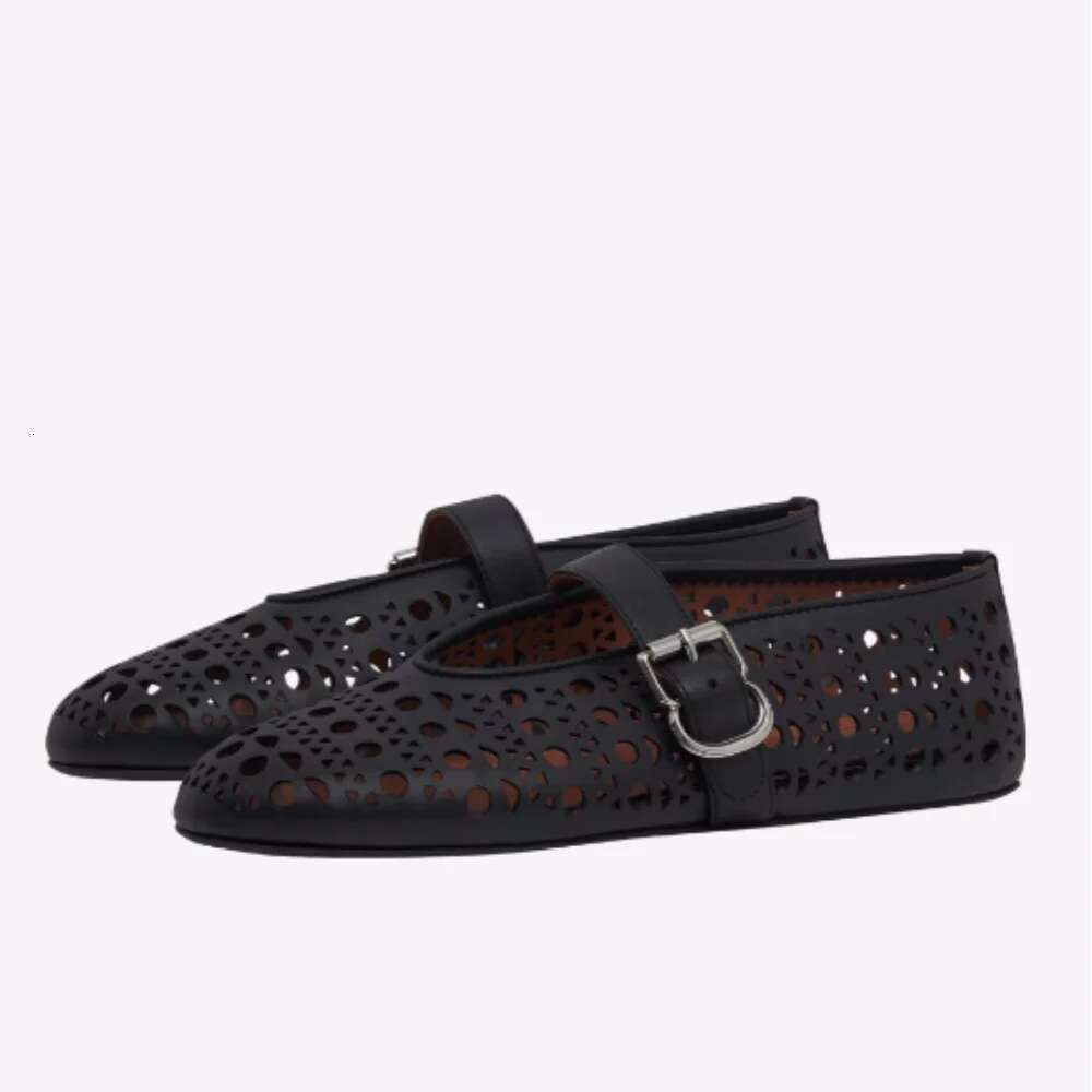 Fashion Round Toe Women Flats Fotwear Concise Design Breathable Ladies Sandals 2025 Summer New Chaussures Versatile Soft Shoes