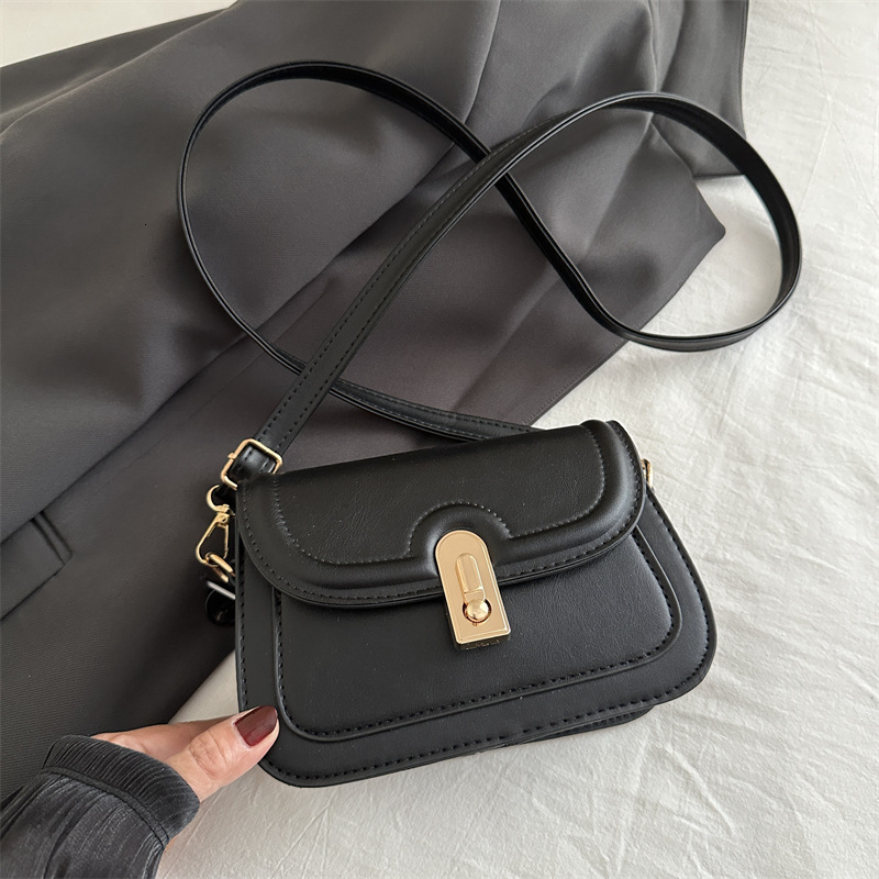 Free Delivery Designer Bag Texture Lock For Women 2025 Autumn/winter Shoulder Bag Premium Simple Commuter Underarm Small Square Bag Luxury Bag