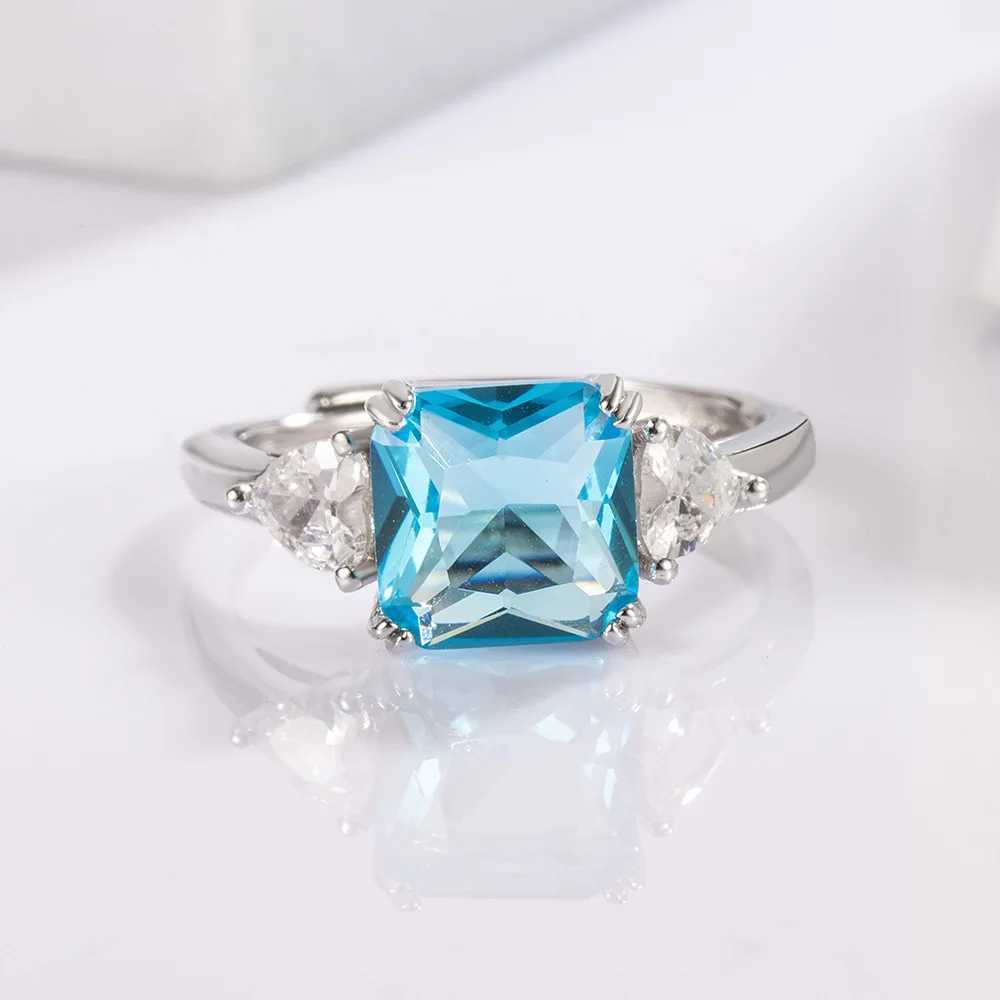 925 Sterling Silver Blue Zircon Engagement Rings For Women Elegant Luxury Fine Jewelry Wedding Accories JewelleryXJ250514