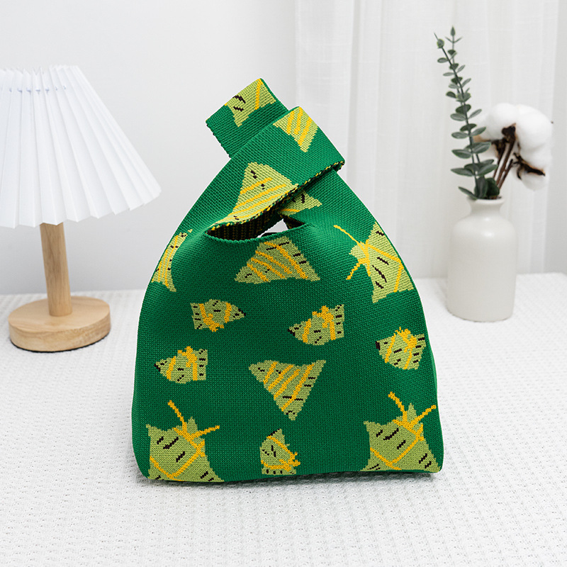O02 Dragon Boat Festival Special: Personalizable Elegance of a Knitted Miniature Gift Bag