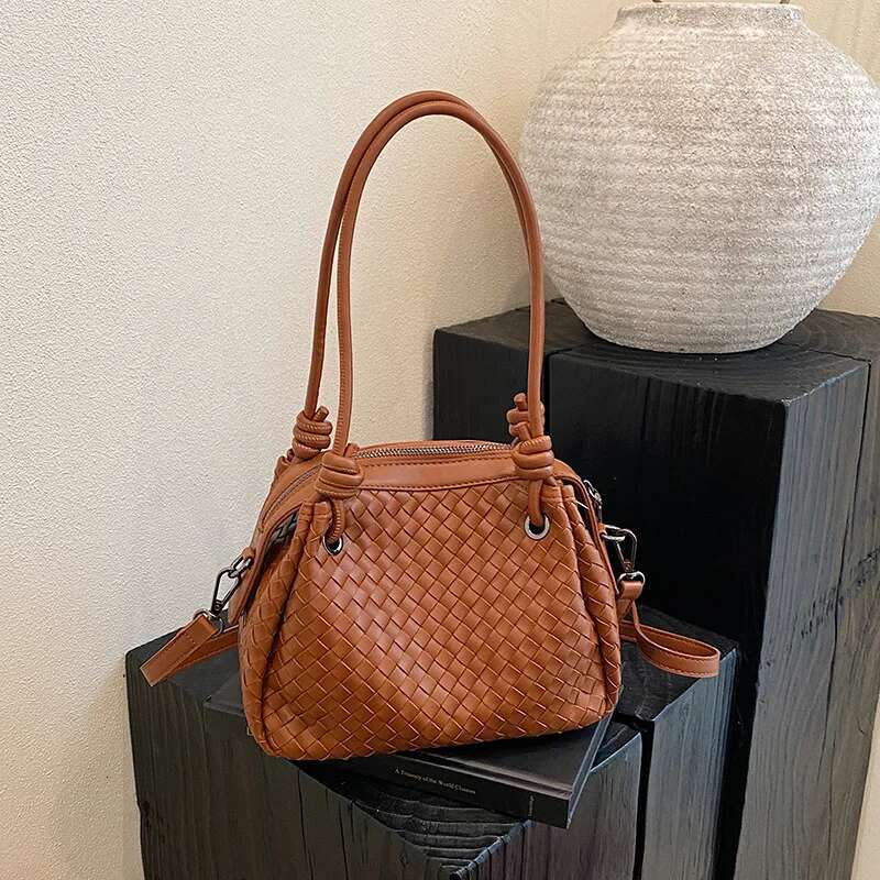 2025 New Hand-Woven Bucket For Women, Large-Capacity Hand-Held Shoulder Crossbody Bag