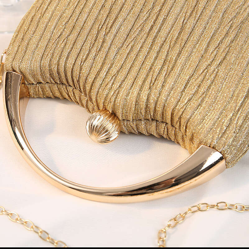 European and American retro 2025 pleated dinner banquet women's fashionable metal hand-held box round bag temperament versatile new trend ins