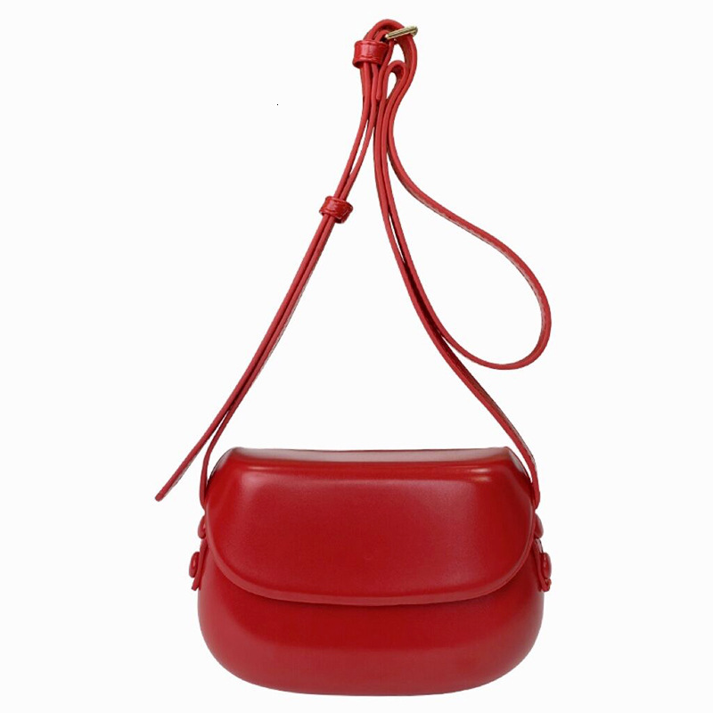 High quality new free delivery bag 2025 summer new Korean version designer red saddle slanted small women's multifunctional simple phone bag