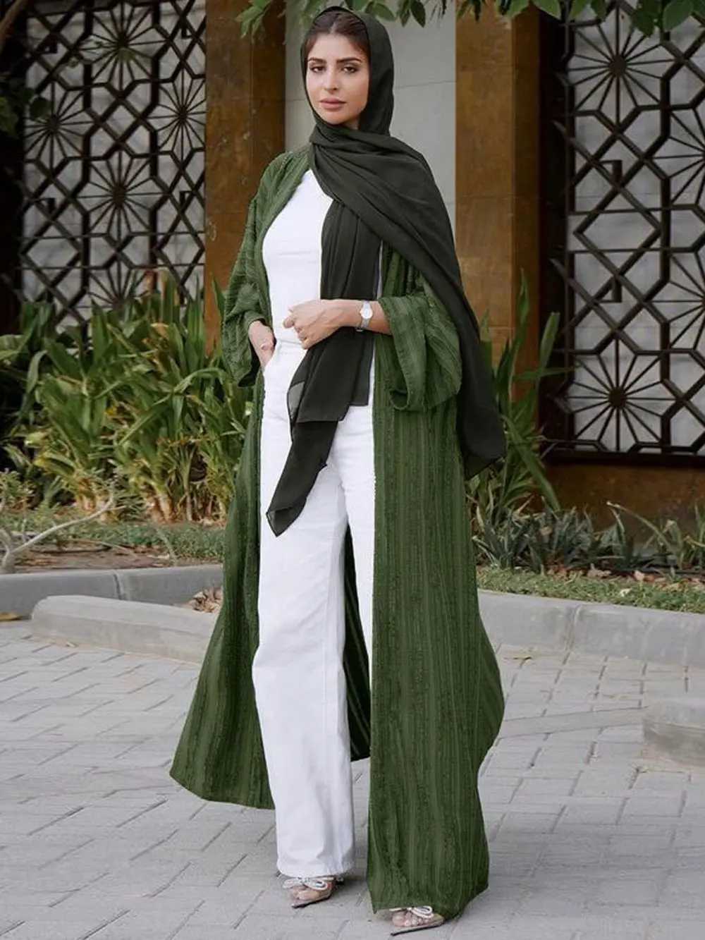 2024 New Fashion Muslim Kimono Abaya Solid Striped Retro Ethnic Cardigan Robe Dubai Middle Eastern Saudi Arabia Eid Clothes X250514