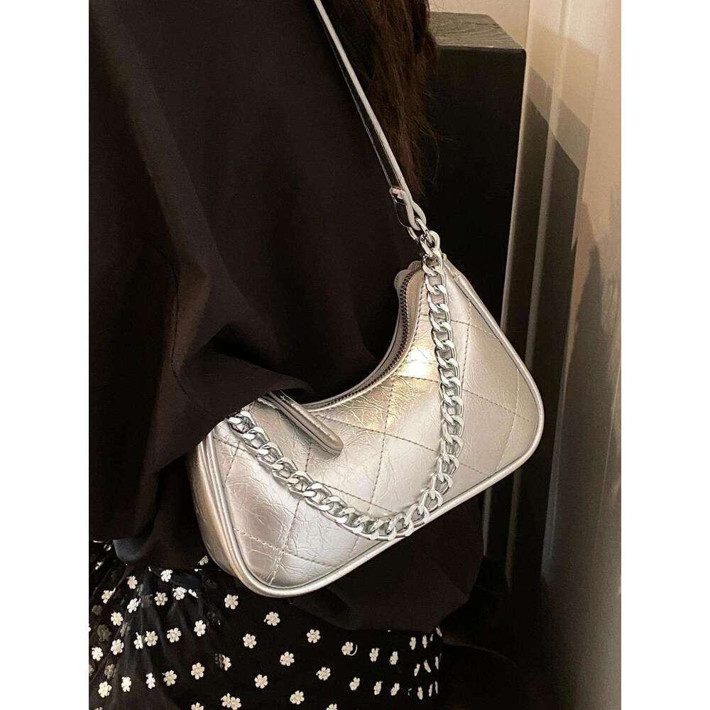 Underarm 2025 new high-end women's niche design single shoulder crossbody bag summer silver small square bag