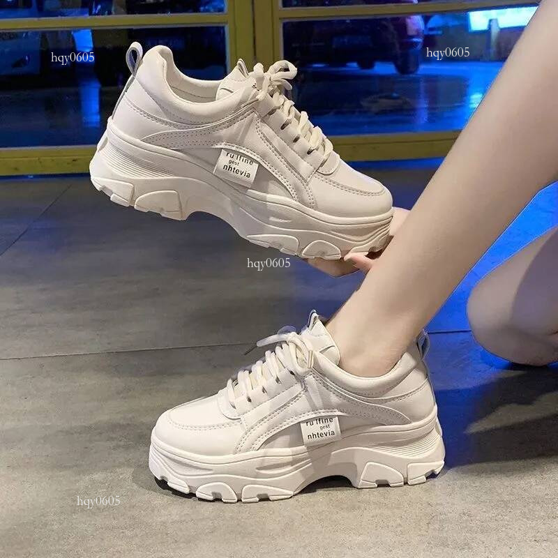 Top quality Brand High Quality New Style Free Delivery Designer Fashion Split Leather Chunky Sneakers White Shoes Lace Up Tenis Feminino Zapatos De Mu