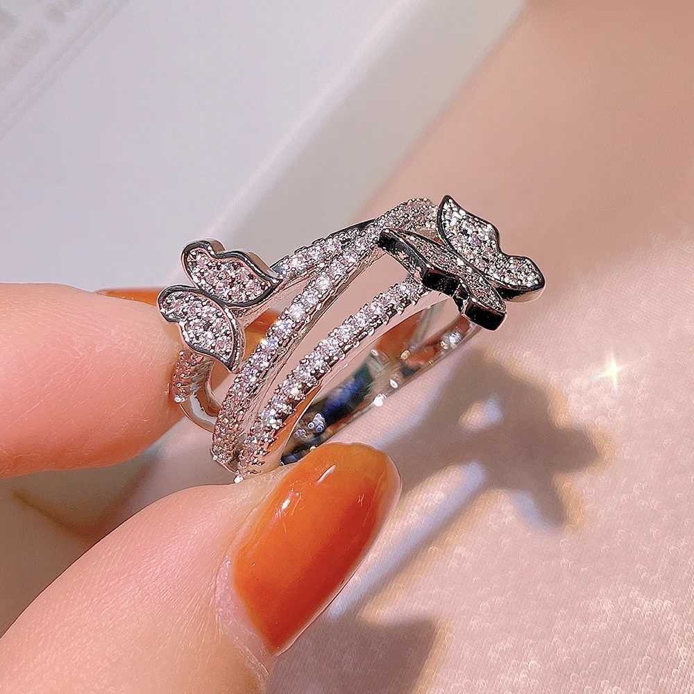 Exquisite 925 Silver Plated Two Butterfly Crystal Rings for Women Rhinestone Rings Wedding Party Jewelry Gifts Wedding RingXJ250514