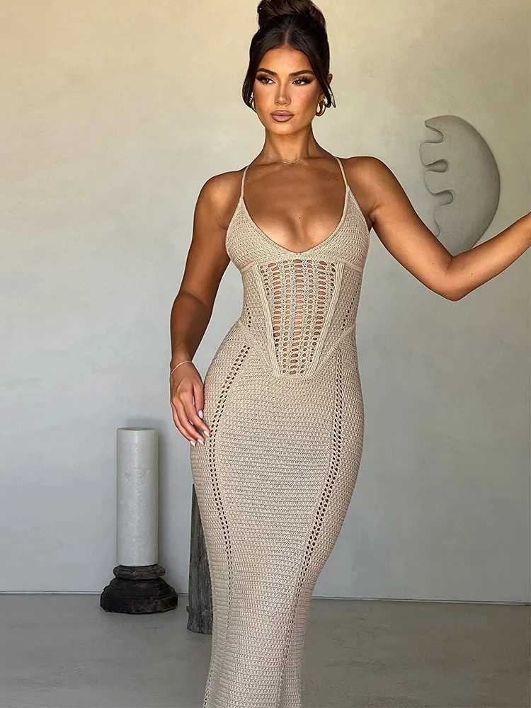 BWQ Puss Knit Elegant Dress Women Sleeveless Backless Cross Bandage Stretch Simple Sexy Birthday Party Clubwear Slim DressesXJ250514