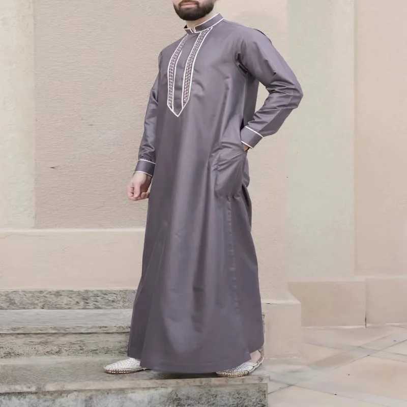 2024 New Muslim Men Hand Embroidered Formal Long Sleeve Luxury Abaya Designer Thobe Saudi Arabia Style with an Ethnic Motif X250514