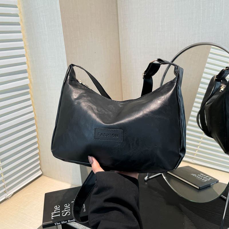 Super Popular Women's 2025 New Trendy Simple And New Free Delivery Designer Luxury Bag Bag Atmospheric Shoulder Textured Commuting Tote Bag Niche
