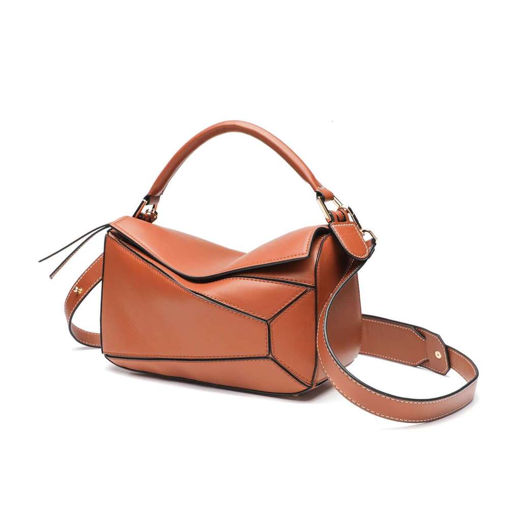 2025 New Women's Shoulder Bag - Spring Geometric Quilted Pillow Handbag, Crossbody Purse With Patchwork Design, Fashionab