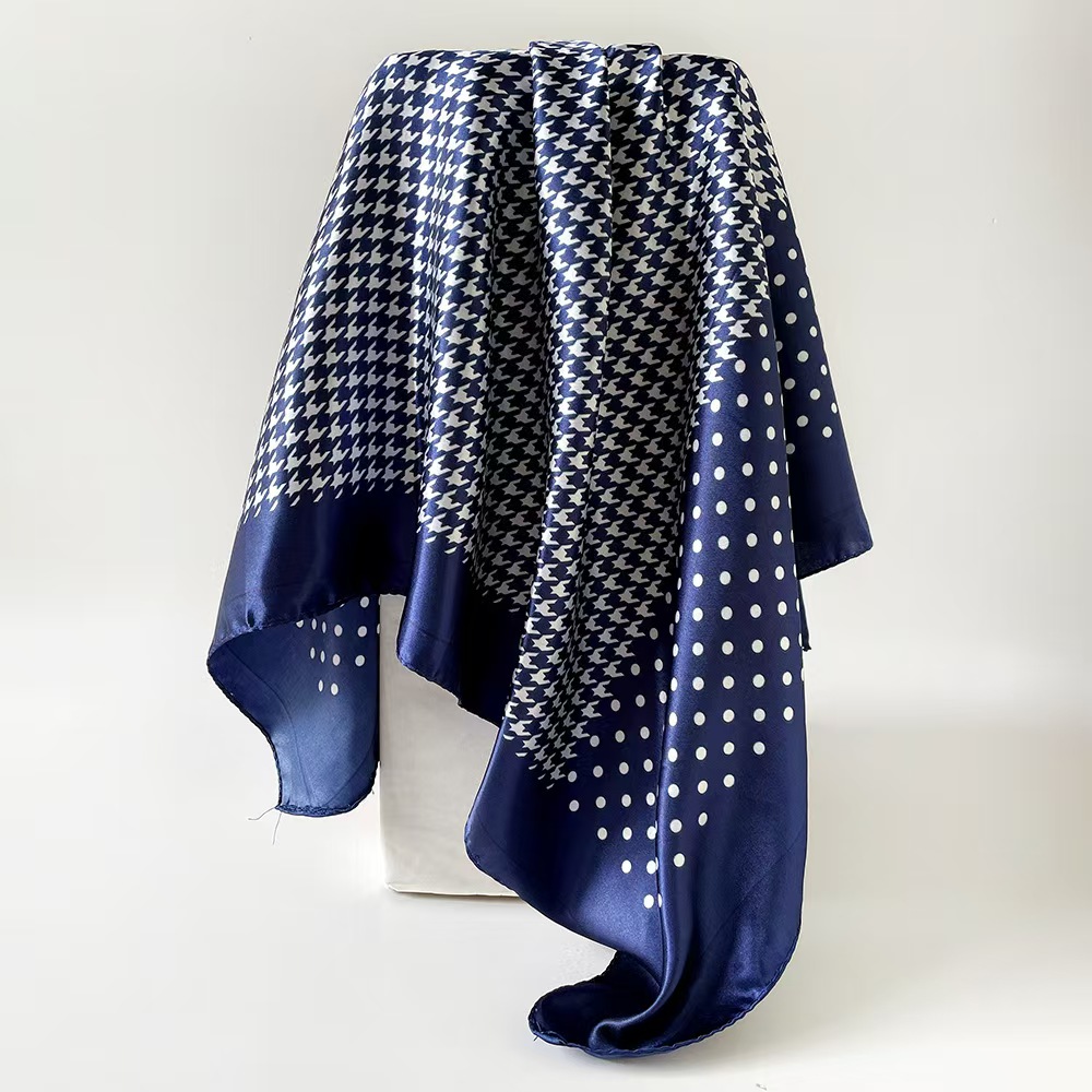 T710 new houndstooth polka dot print square scarf high-end European and American headscarf shawl outer decoration scarf