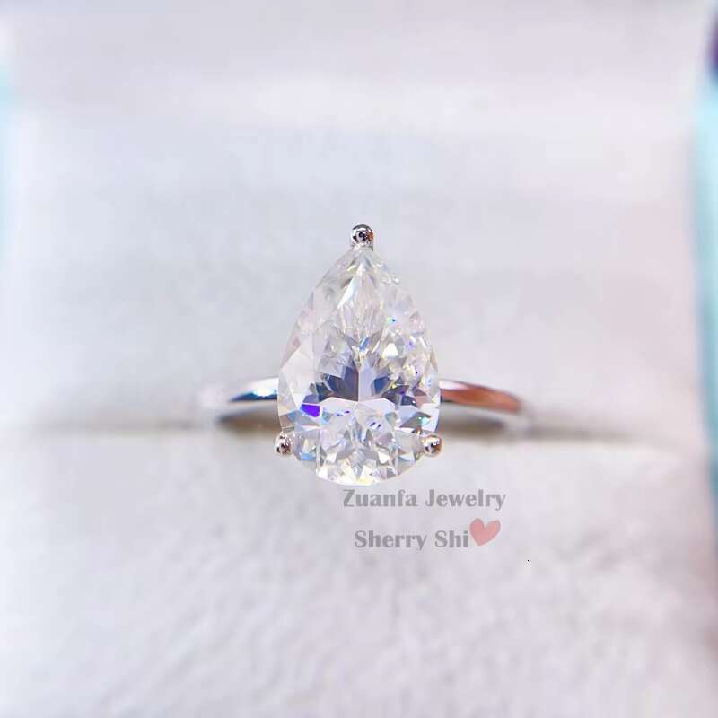 Plain Band VVS GRA Certificated 4CT Pear Cut Sterling Silver White Gold Moissanite Ring