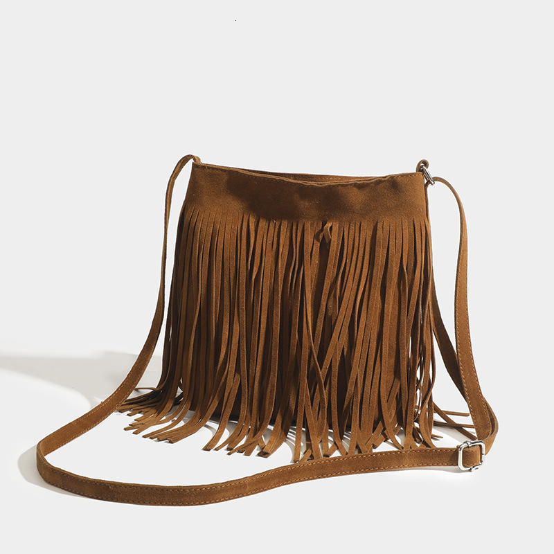 2025 New American Bohemian Tassel Classic Fashion Designer Multi functional Advanced Retro Versatile Saddle Thai Cool and Spicy Crossbody Bag Underarm