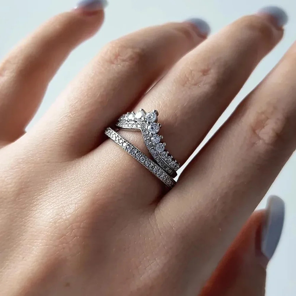 2025 Mothers Day 925 Silver Princess Crown Sparkling Zircon Rings for Women V-shape Wedding Anniversary High Quality Ring 250509