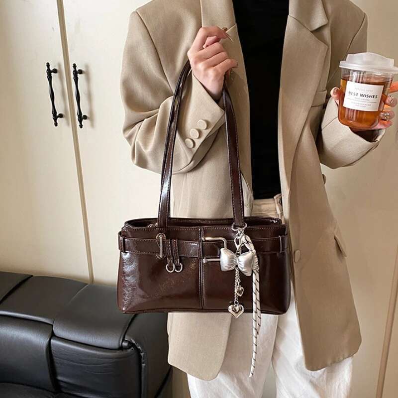 Retro Belt Buckle Design Shoulder Satchels Bag For Women 2025 New In Designer Handbags Branded Fashion Totes With Pendant