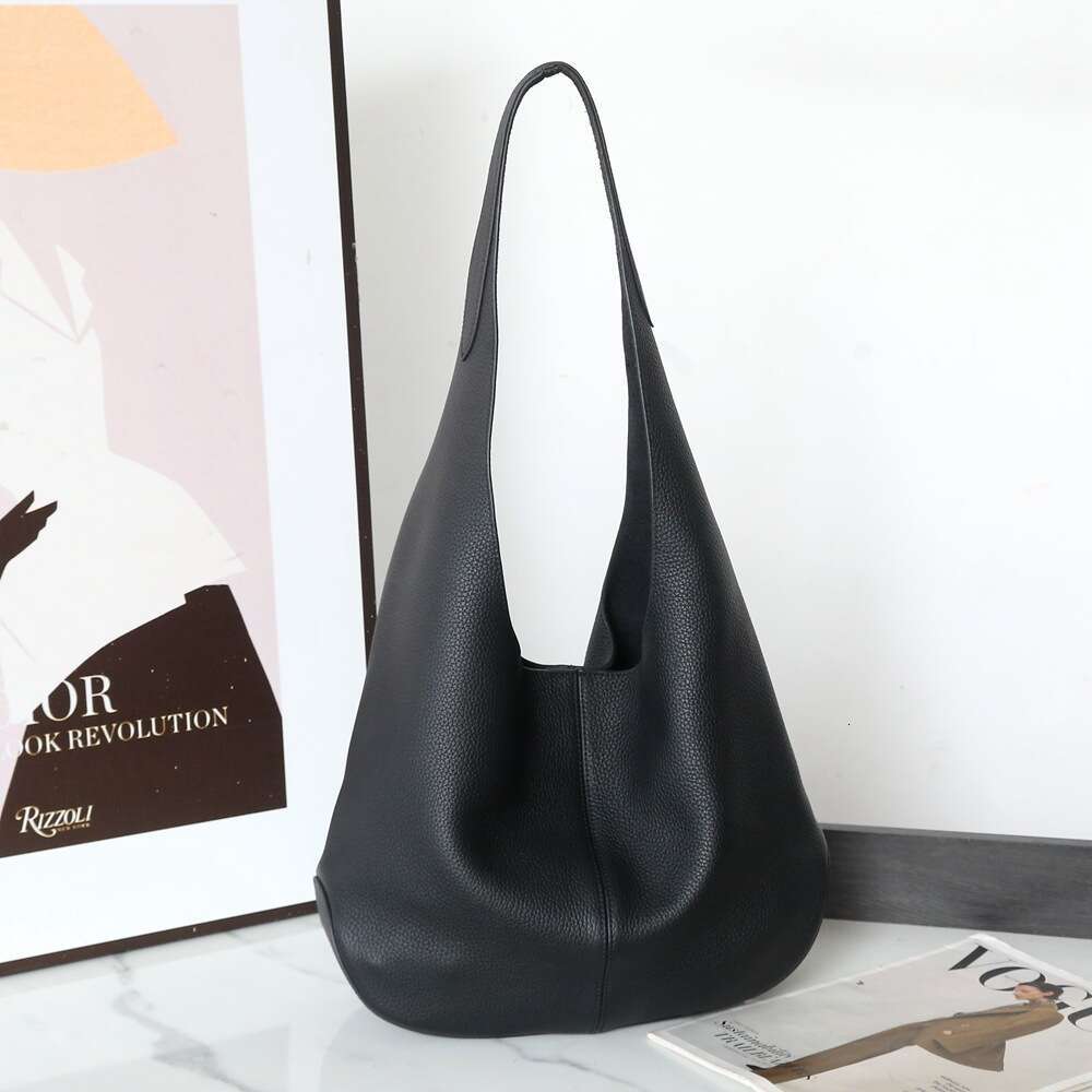 Head Layer Cowhide Tote New Large Capacity Shoulder Autumn And Winter Leather Bag, Women's Versatile Commuting Armpit Bag