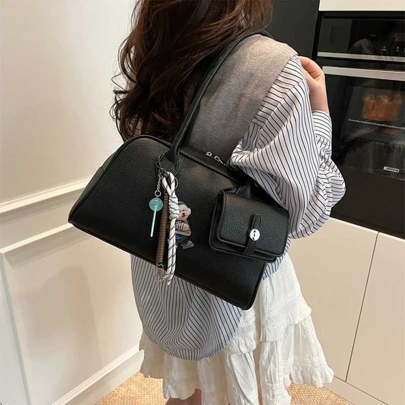 Korean Niche Wens Bag Large Capacity Tote Bag New Fi Post Bag Elegant Shoder Bag Trendy Underarm Bag Ladies Wallet Z250514