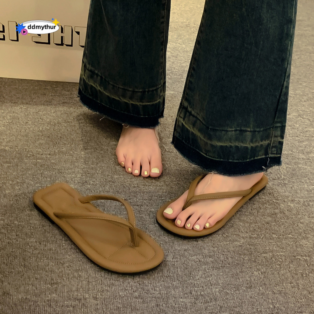 Large size flip flops for summer fashion, flat bottomed M ller toe clamped sandals, beach shoes, women's outdoor wear, high-end feel ddmythur