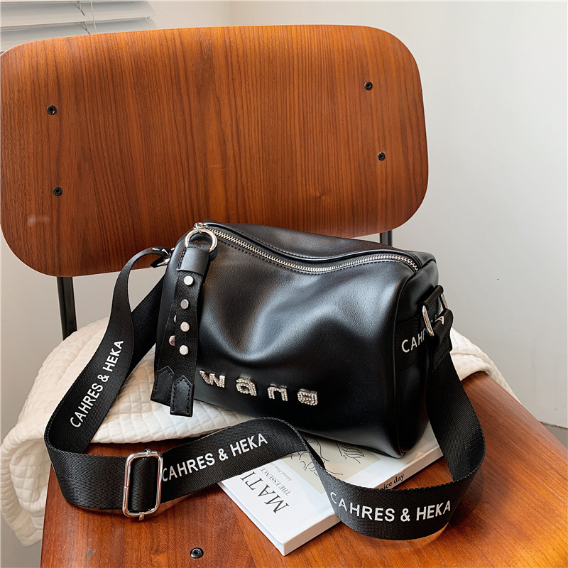 High Quality Brand High-quality New Style Free Designer Bag 2024 Spring/summer New Style Casual And Fashionable Multifunctional Women's Crossbody