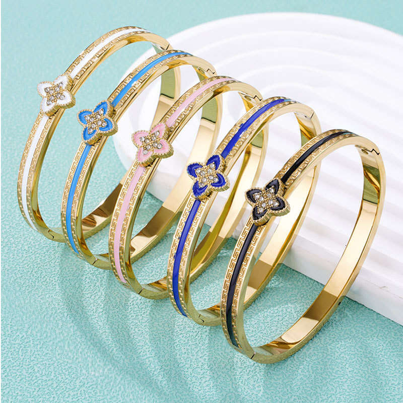 Luxury Jewelry four leaf Clover Bracelet titanium steel Gold color Plate Agate Diamond Fashion Charm Chain ins fashion design Wedding Gift Party Good 