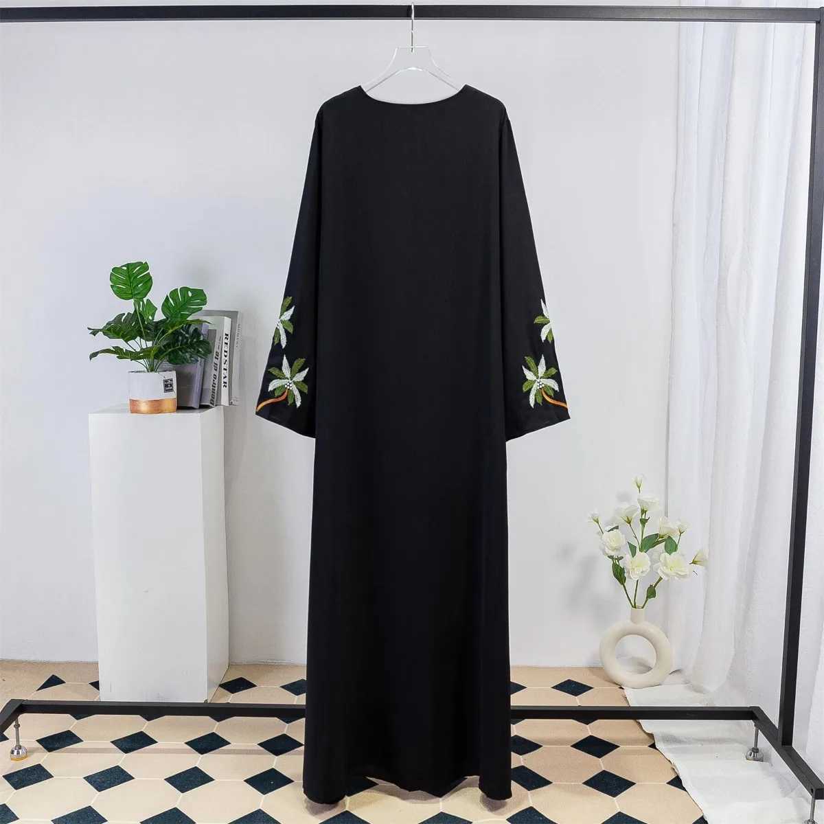 Embroidery Open Front Abaya Muslim Long Slve Maxi Length Dresses Womens Islamic Clothing women Abayas Muslim Kaftans Jilbabs X250514