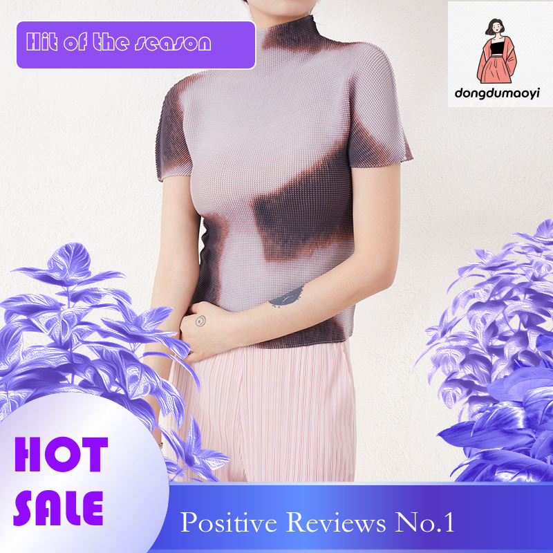 dongdumaoyi Miyake summer thin short sleeved top, slim fit and slimming, elastic pleated printed casual T-shirt, small shirt, women's clothing