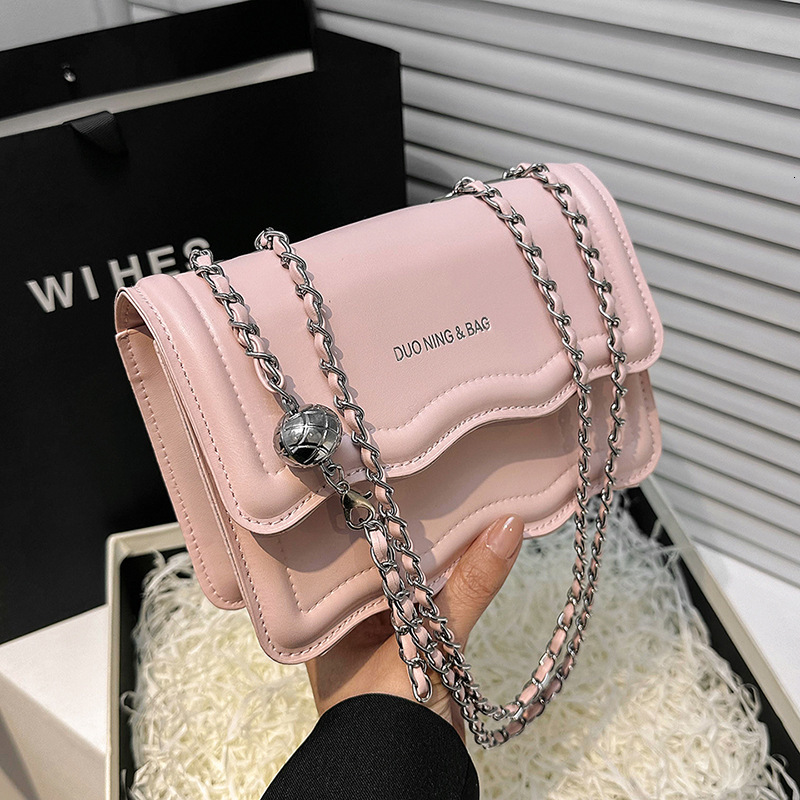Free Delivery Designer Bag Women's 2025 Solid Color Simple Fashion Casual Chain One Shoulder Crossbody Small Square Bag Luxury Bag