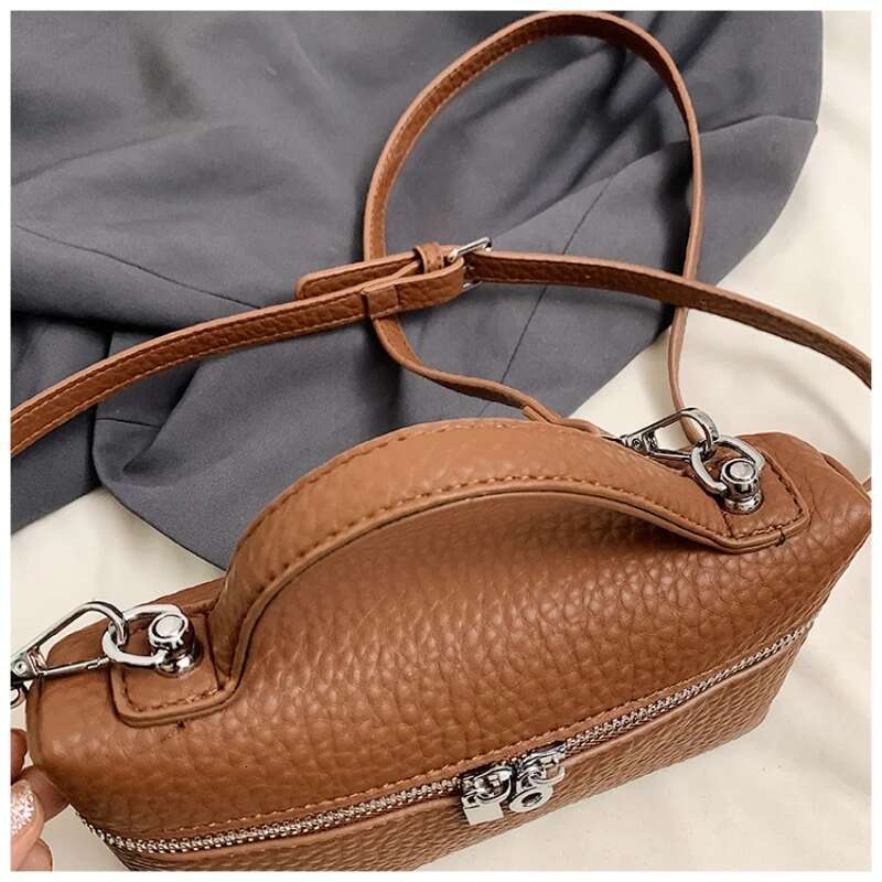 Senior Sense Retro Women's New Autumn And Winter Cross-Body Fashion Super Fire Hand Bag Small Square