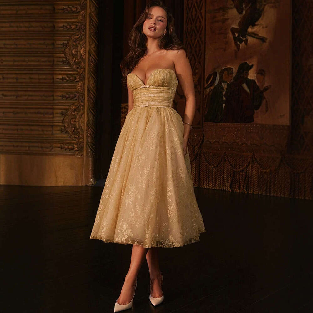Women's Wear Spaghetti Strap Evening Dress New Style Temperament Slim Fit Slimming And Fluffy Skirt