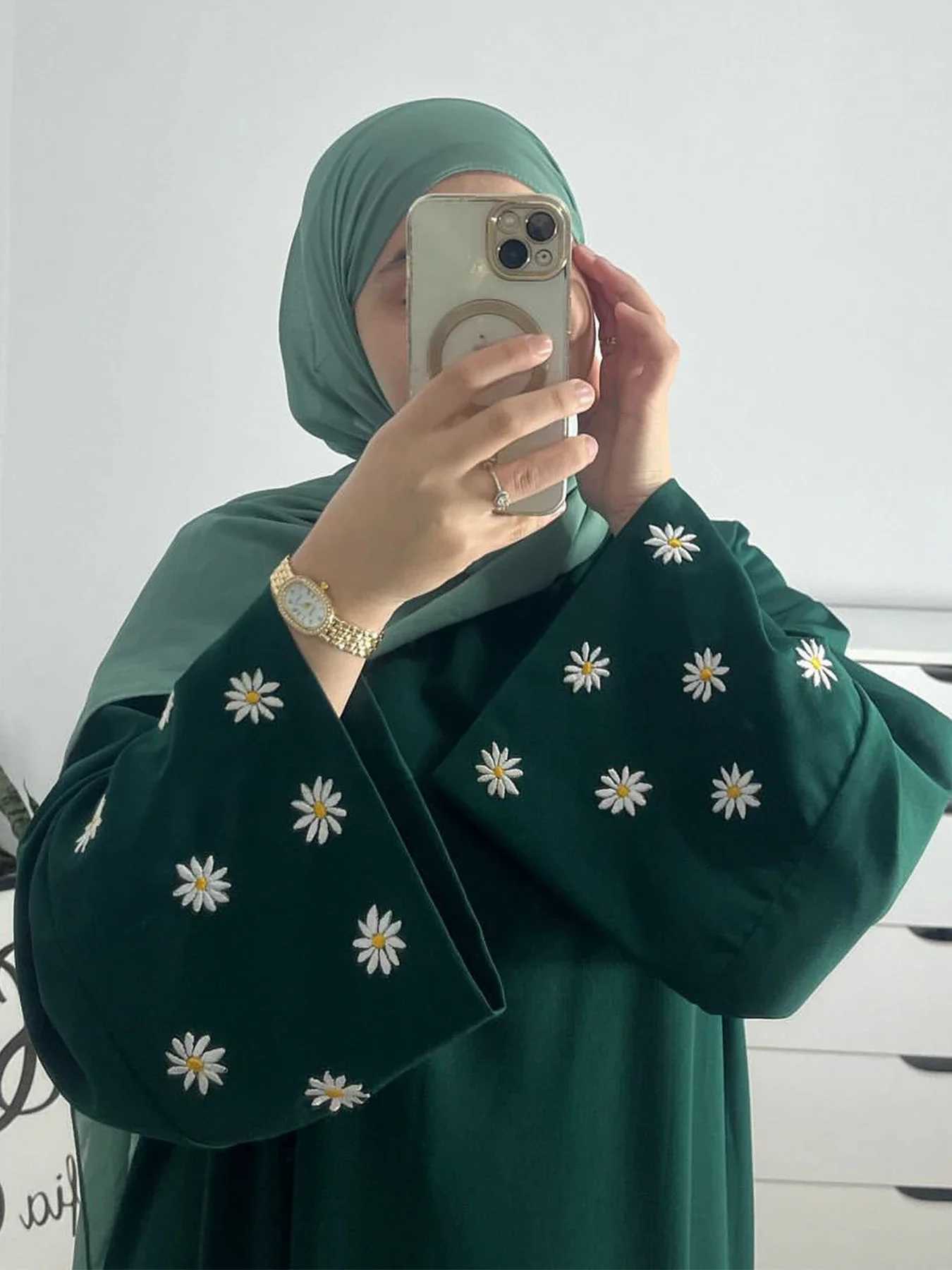 Eid Muslim Dubai Dresses for Women abaya Jalabiya Floral Embroidery Ramadan Morocco Dubai Robe Abayas Kaftan Islam Vestidos 2024 X250514