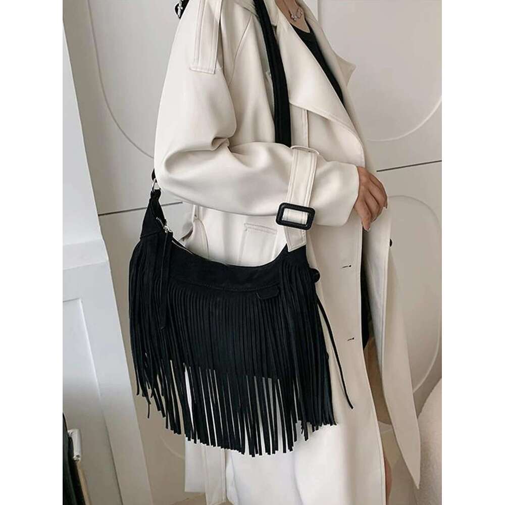 Retro Fashion Women's Tassel Crossbody High Qualitypu Leather Solid Color Large Capacity Handbag Outdoor Travel Shoulder Bag
