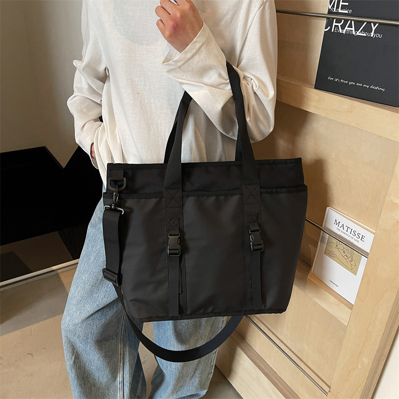 Large Capacity Commuter Women 2025 New Fashionable Versatile Handbag for Male Students Computer Single Shoulder Crossbody Bag