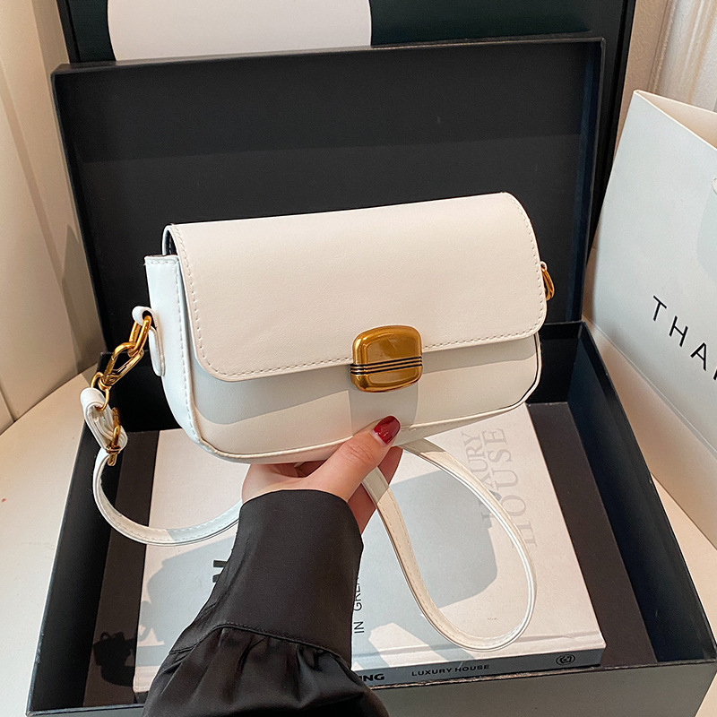 Fashion For Women With A Sense Of Luxury In Early Spring 2025 New Simple And New Free Delivery Designer Bag Shoulder Luxury Bag Bag Casual Crossbody S