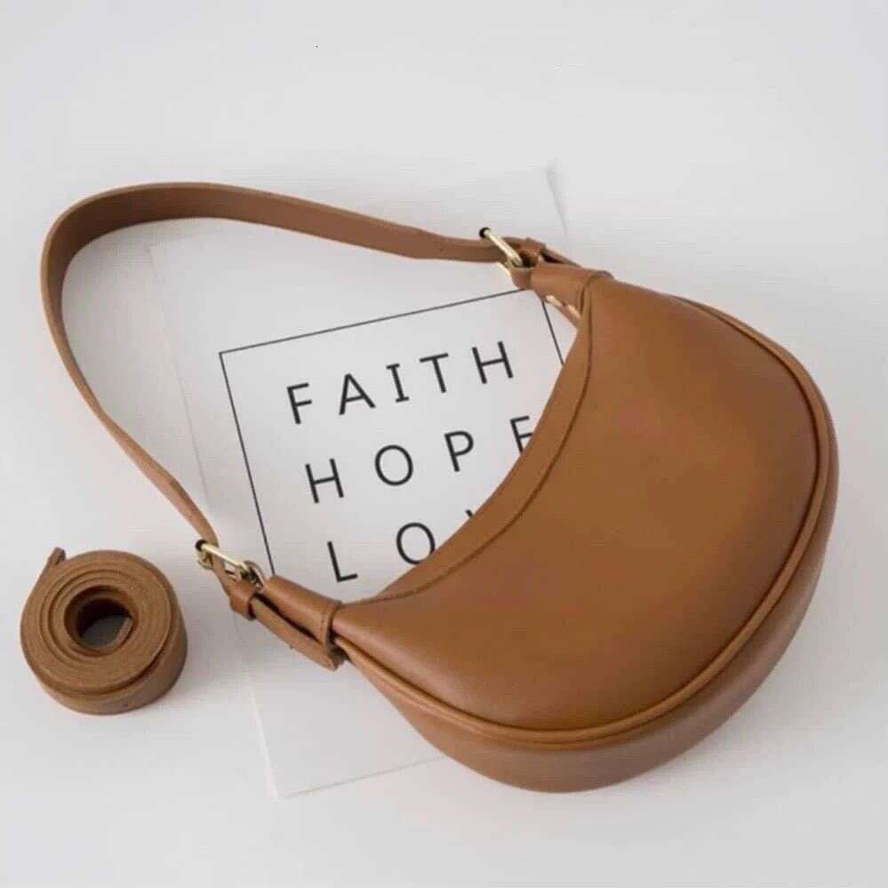 2025 new fashionable niche design high-end versatile crossbody bag single shoulder armpit dumpling