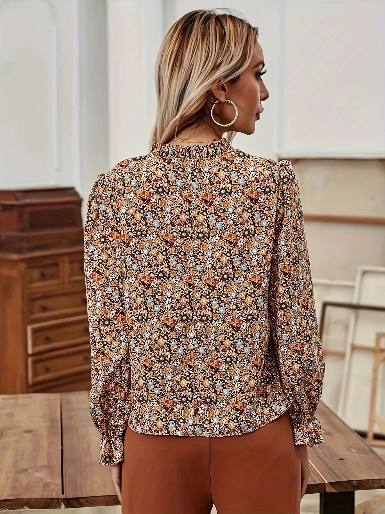 Spring and Summer Womens V Neck LongSleeved Floral Print Shirt Light Breathable Suitable for 250514