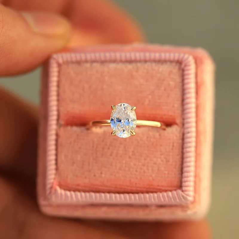 KNB J 1-8CT Oval Zircon Gorgeous Sparkling Ring For Women Engagement Wedding Real 925 Sterling Silver Luxury High Quality JewXJ250514