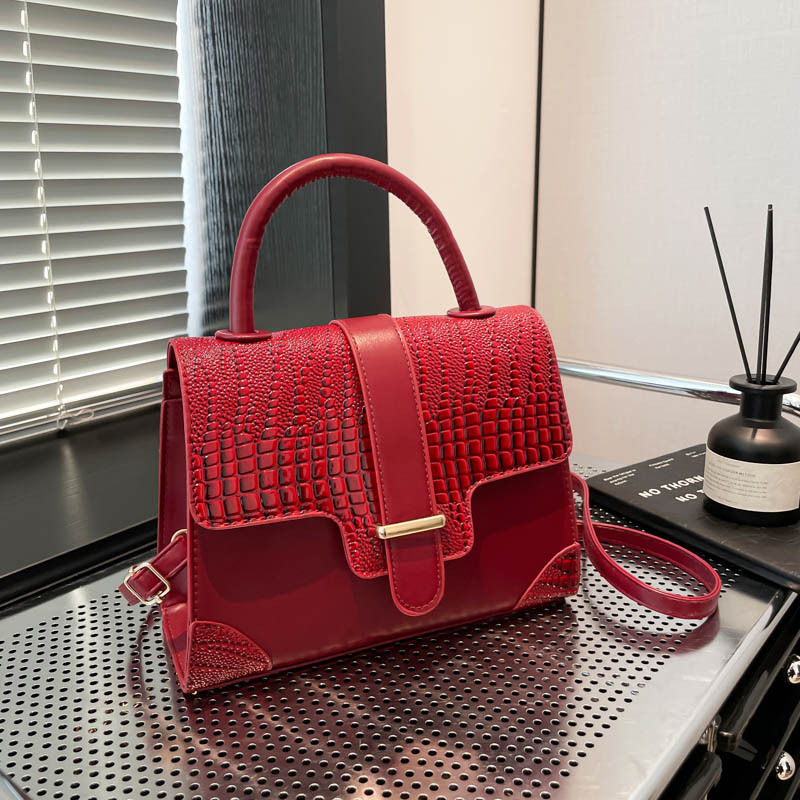 Free Delivery Designer Bag Women's Versatile Hand New Fashion Shoulder Crossbody 2025 Spring Small Square Luxury Bag