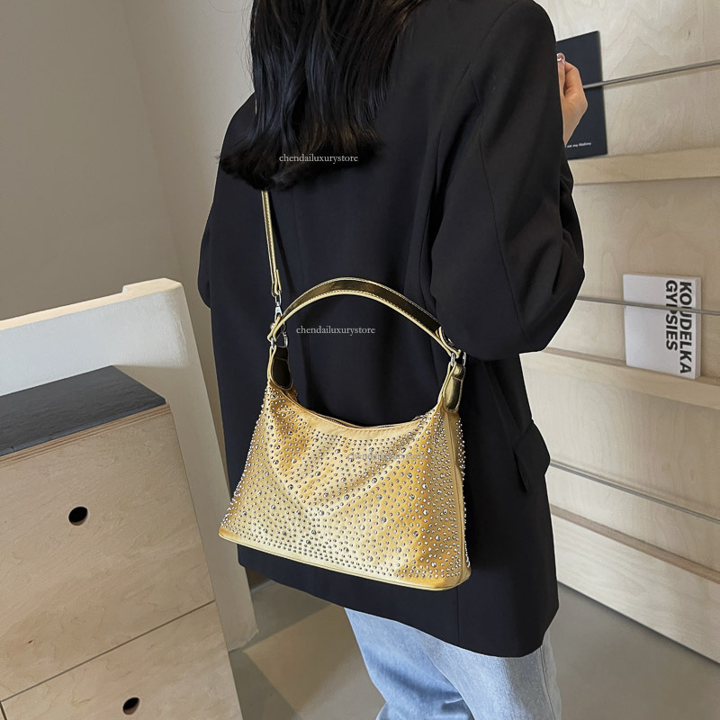 Free Freight Designer Bag Women's Shoulder Bag Internet Fashion Shiny Rhinestone Shoulder Underarm Bag New College Student Messenger Bag Mobile P