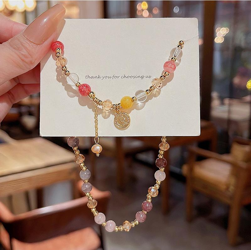 Vintage Baroque Pearl Portrait Round Pendant Double Layer Bracelet, Luxury Minimalist Fashion, Exquisite Chinese Style Jewelry