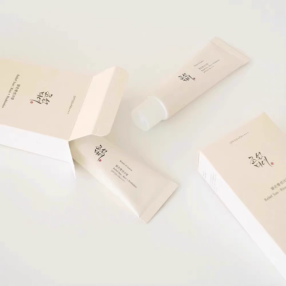 Rice Probiotic Light Moisturizing Skin Care Plain Foundation And Cream 50ml