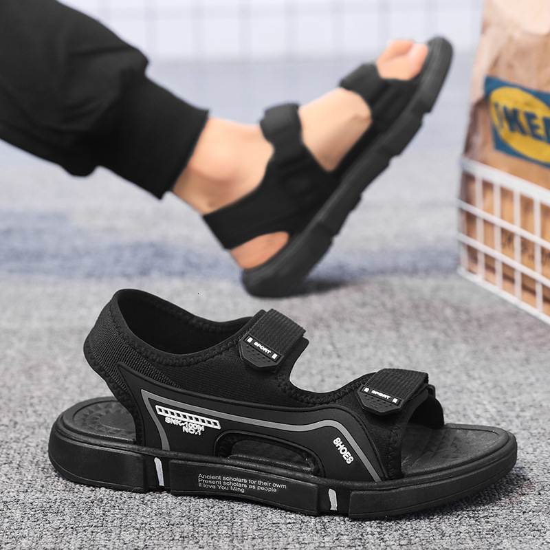 Sandals for men summer casual versatile trend outdoor wear beach sports anti slip driving shoes 250513