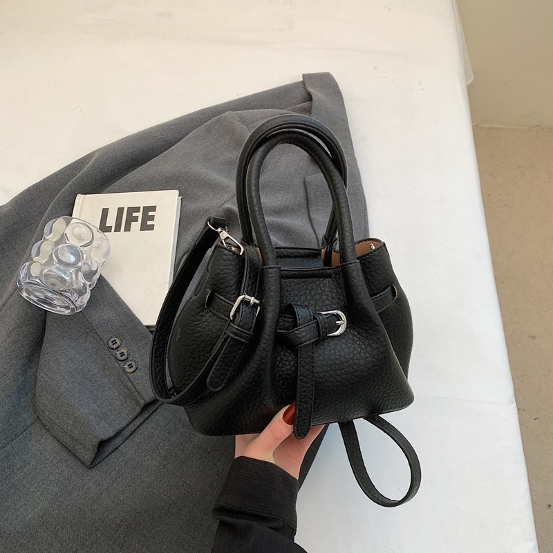 2025 New High end Lychee Pattern Handheld Folded Bucket Fashionable and Versatile Western Style Crossbody Women's Bag