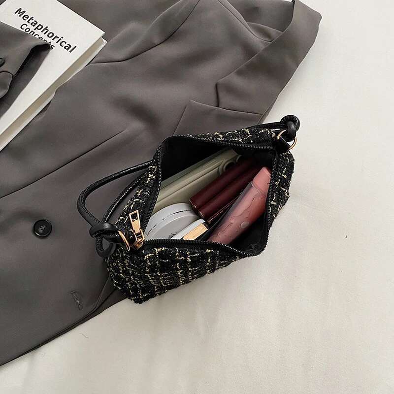 2025 Winter Women's Designer Handbags Brand Shoulder Fashion Trendy Tote Ladies Top Handle Evening Clutch Bag