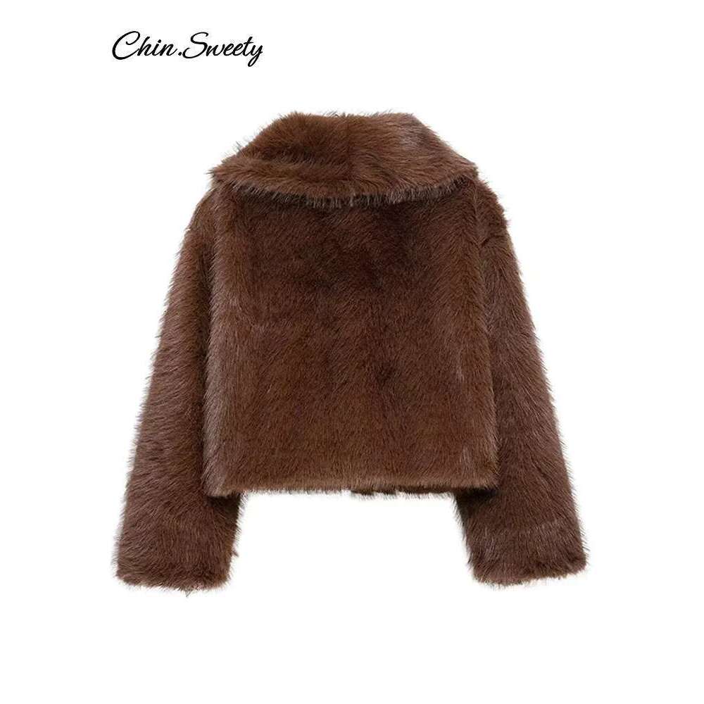 Brown Lapel Faux Fur Short Coat Women Fluffy Long Sleeve Warm Thick Loose Jacket 2024 Autumn Winter Lady High Street Outwear Designer Designer
