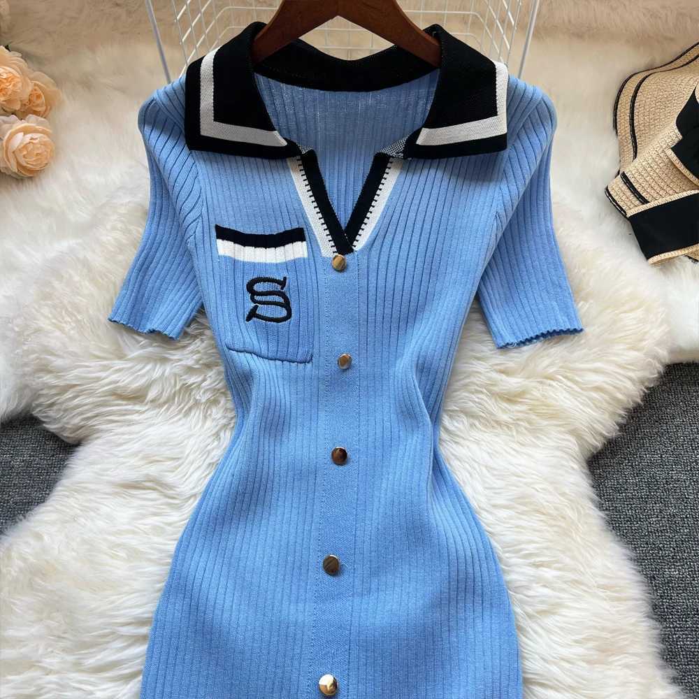 YuooMuoo Brand Fashion Summer Knitted Dress Women 2025 New Y2K Embroidery Long Bodycon Sweater Dress Streetwear Lady DressesXJ250514