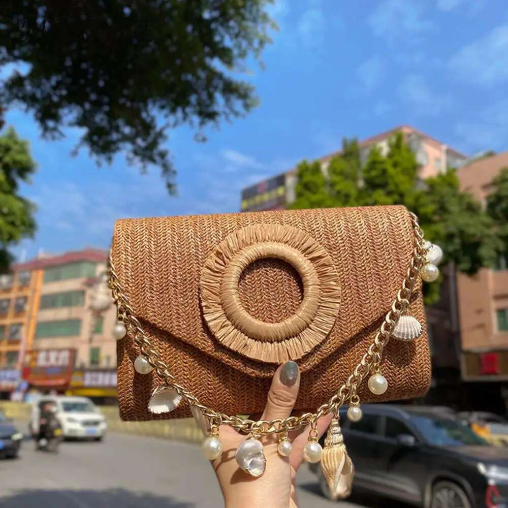 Women All-Match Shell Clutch Large Capacity Stylish Knit Evening Seaside Straw Beach Travel Shopping Commute Bag