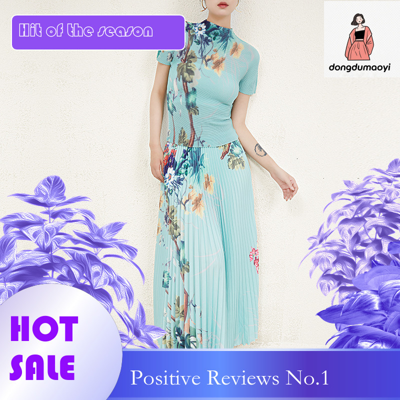 dongdumaoyi Miyake versatile T-shirt top for women 2024 new print slim fit loose A-line skirt pleated two-piece set